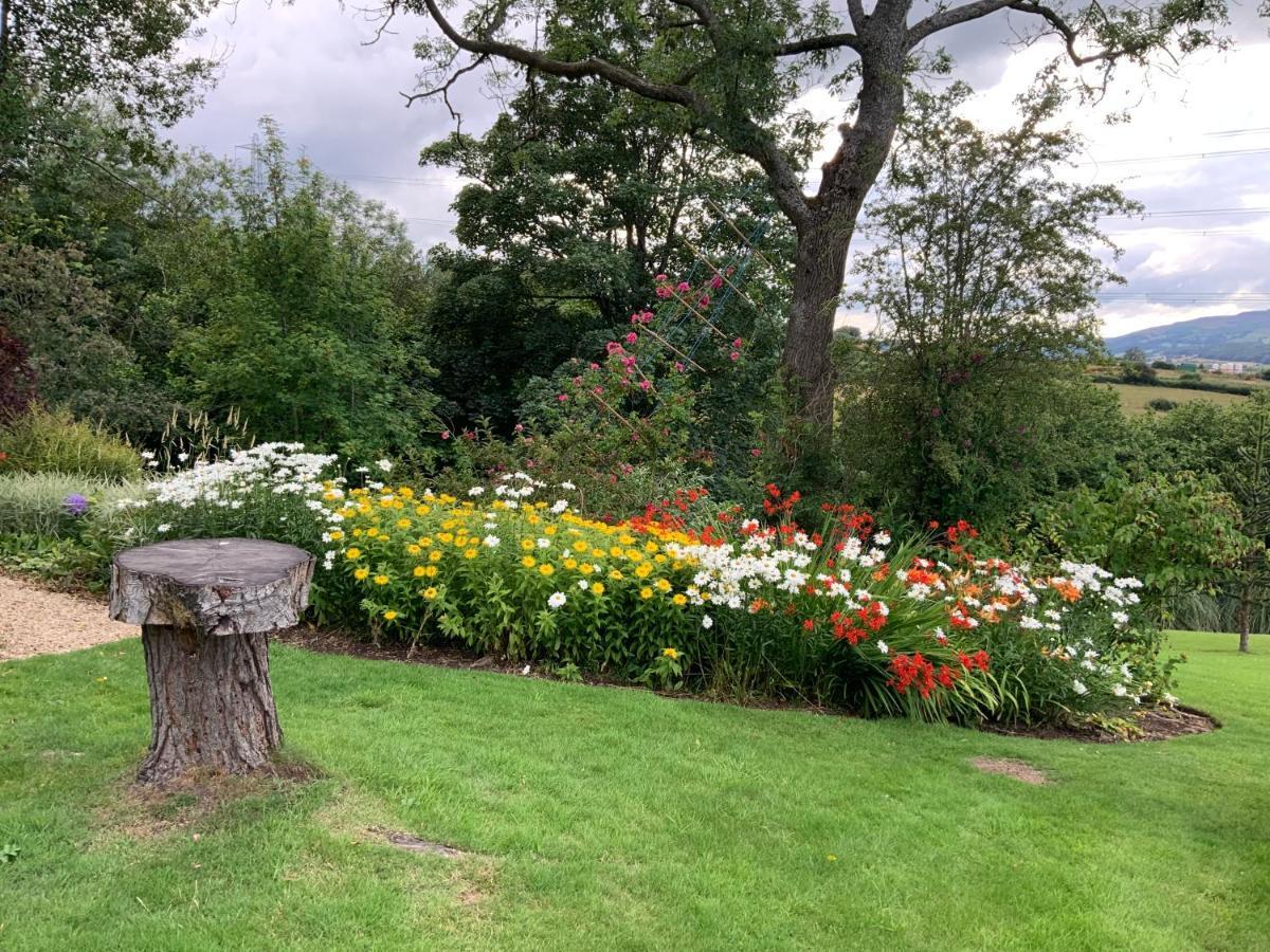 Llanwenarth Cottage A Beautiful Place To Just Be. Abergavenny Exterior foto